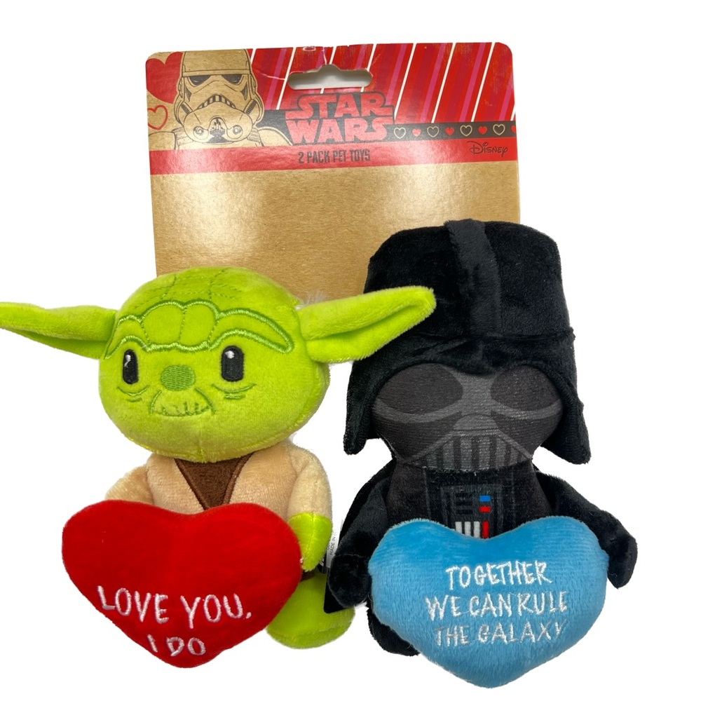 Disney Star Wars Yoda & Darth Vader Valentine Heart 2-Pack Pet Toys Plush